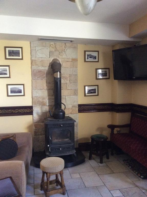 Achill Sound Hotel - Ostan Ghob A'Choire Kültér fotó