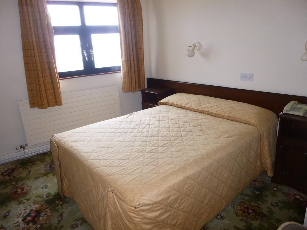 Achill Sound Hotel - Ostan Ghob A'Choire Kültér fotó