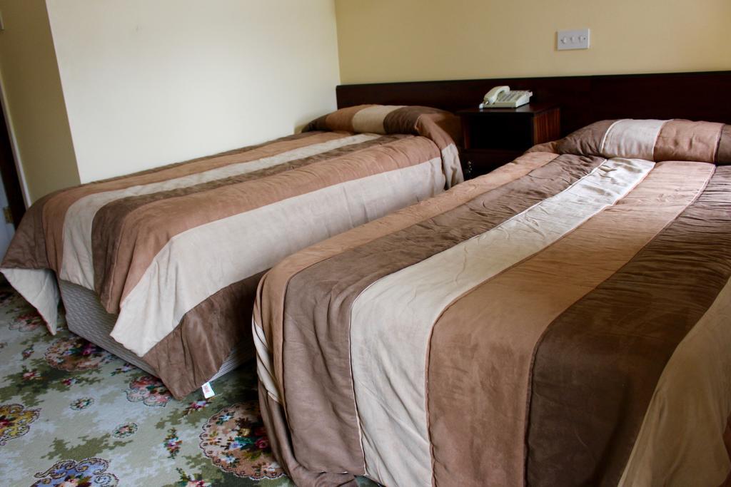 Achill Sound Hotel - Ostan Ghob A'Choire Kültér fotó